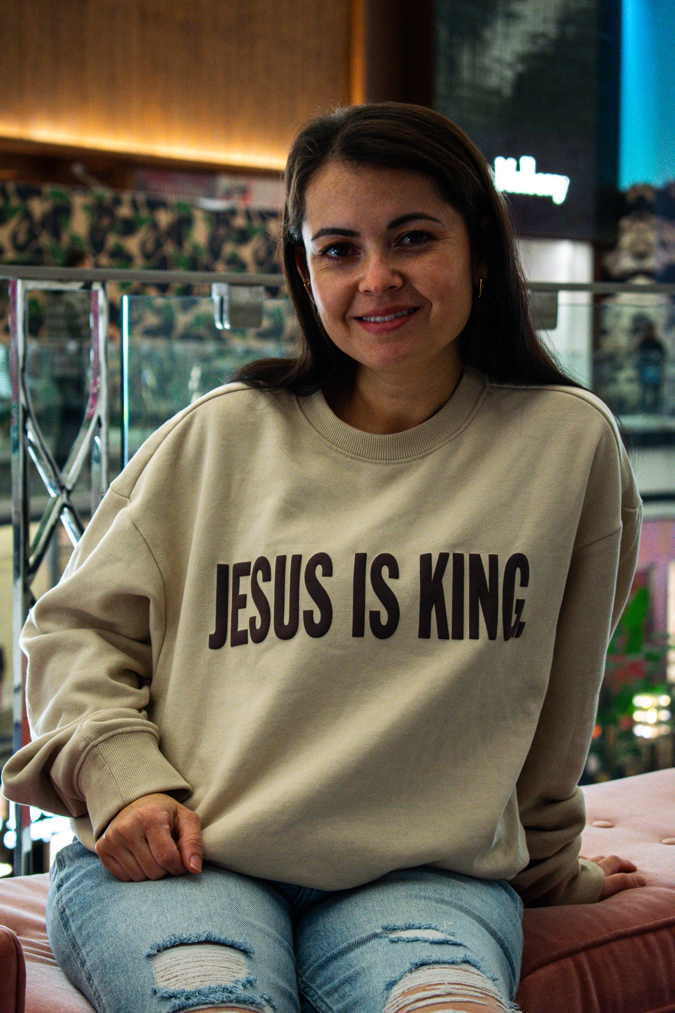 Jesus is King Ivory