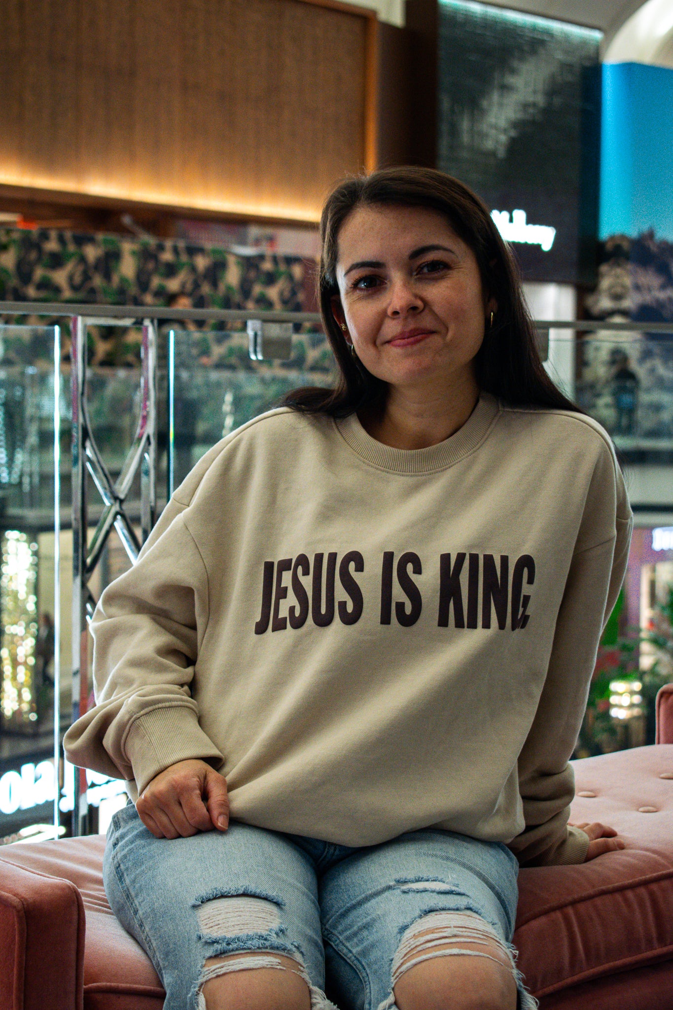 Jesus is King Ivory